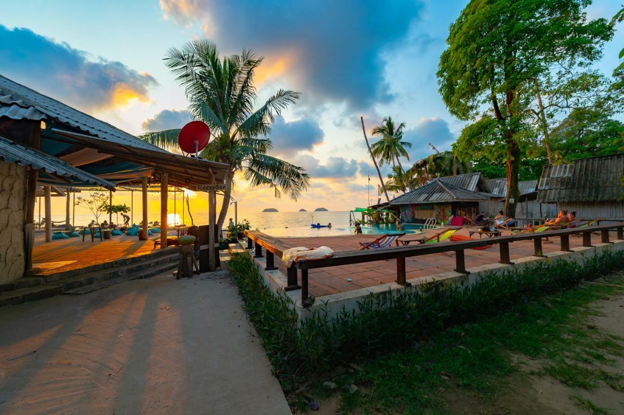 Siam Hut Hotel เกาะช้าง ภายนอก รูปภาพ